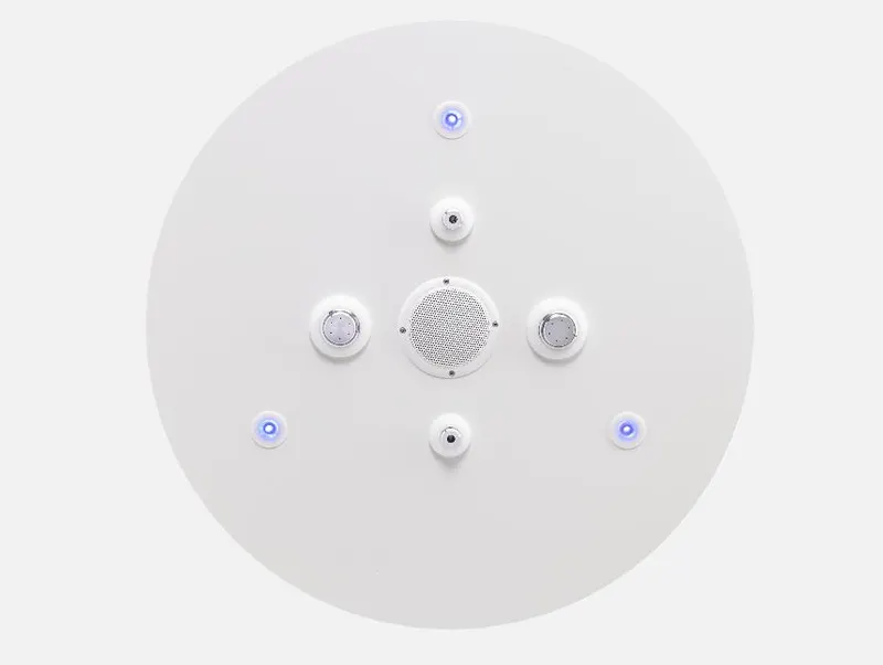 MONSUN: apvalus baltas lubų elementas su RGB LED šviestuvais